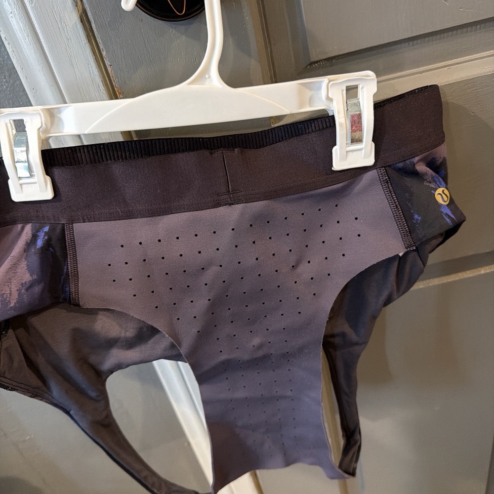 Lululemon Black and Gray Sports Bra